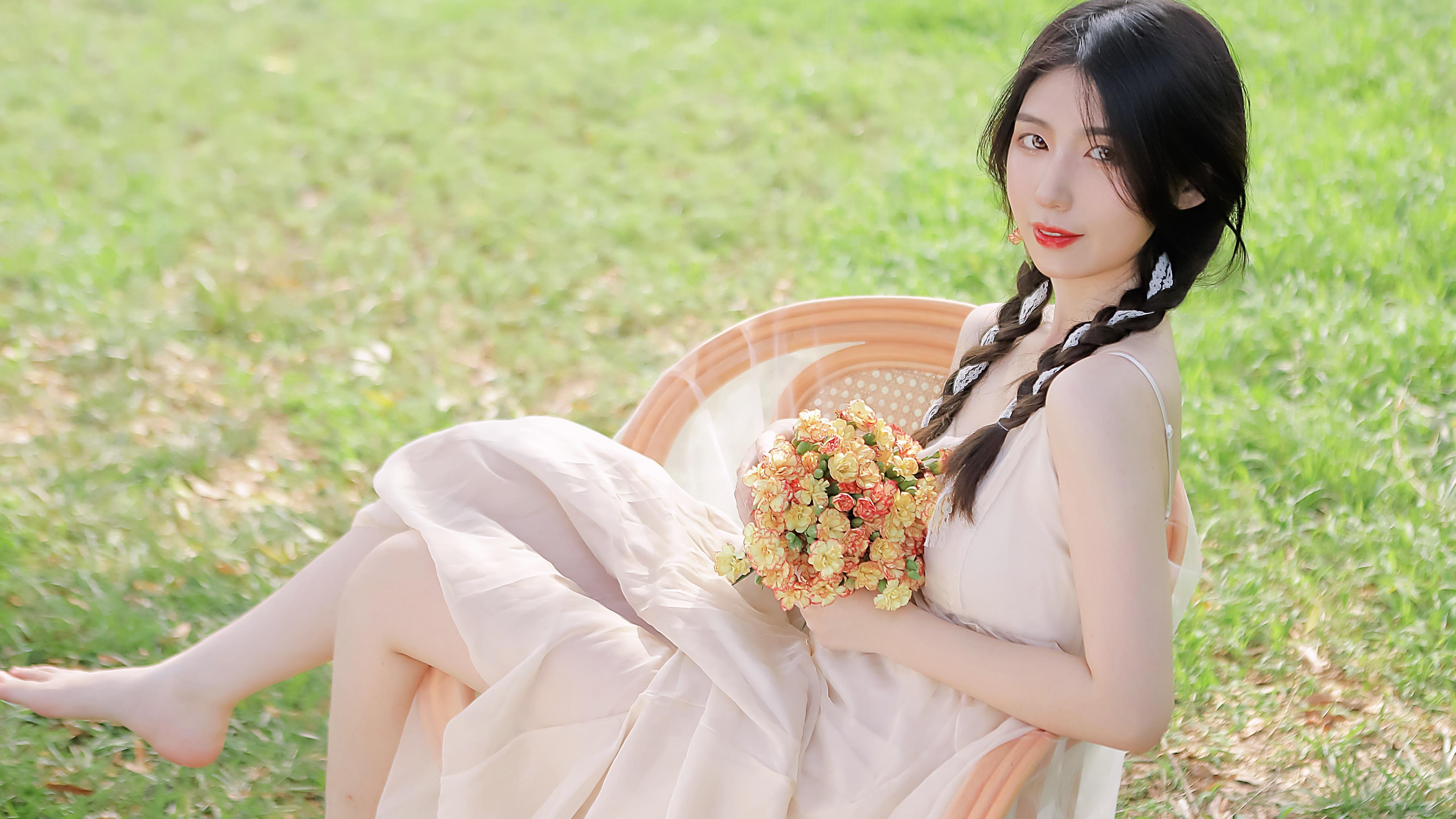 王毅会见巴基斯坦副总理兼外长达尔